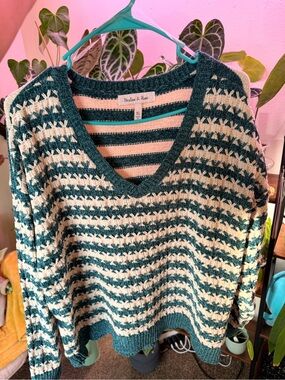 Vineyard Vibes Green & Cream V-Neck Sweater